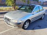 Opel Vectra 1996 года за 900 000 тг. в Караганда