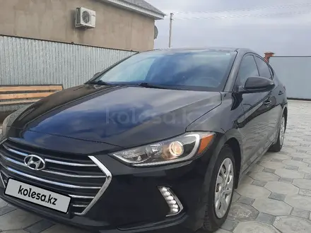 Hyundai Elantra 2019 года за 7 800 000 тг. в Атырау – фото 2