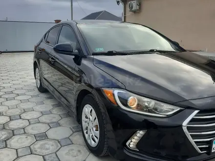Hyundai Elantra 2019 года за 7 800 000 тг. в Атырау – фото 3