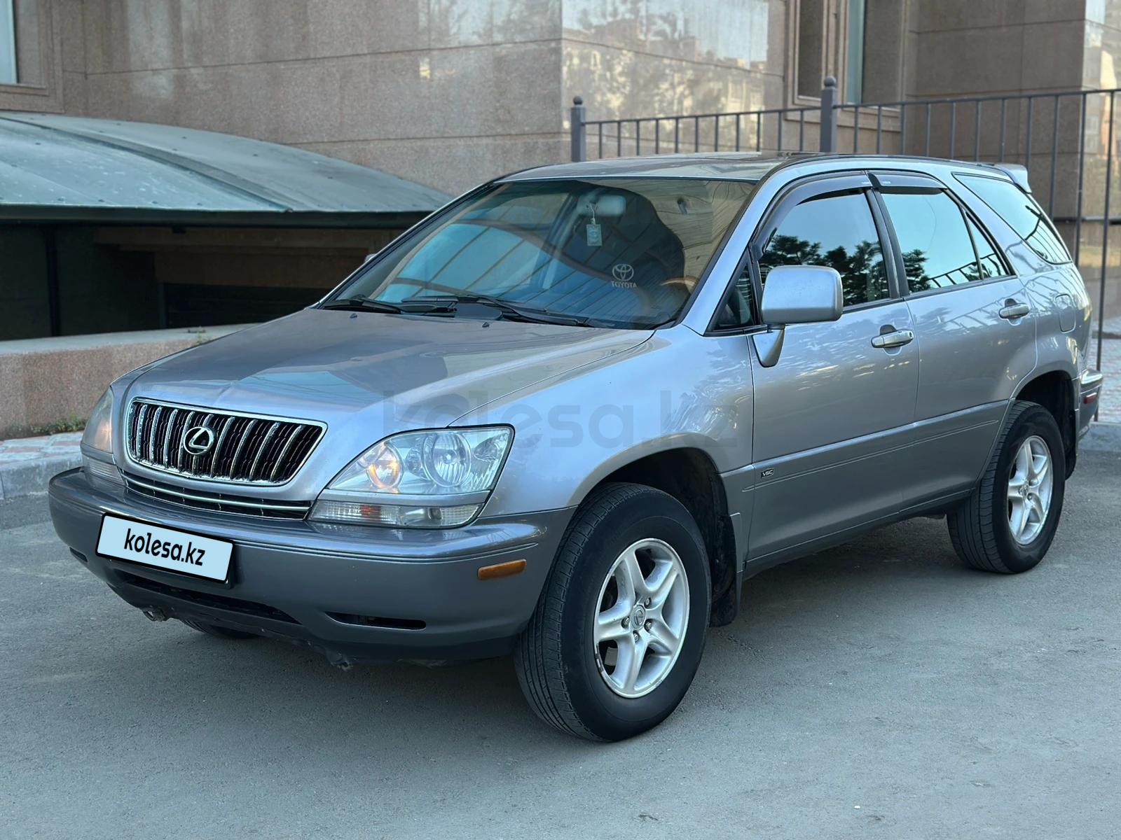 Lexus RX 300 2002 г.