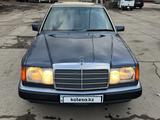 Mercedes-Benz E 200 1993 годаүшін2 600 000 тг. в Астана