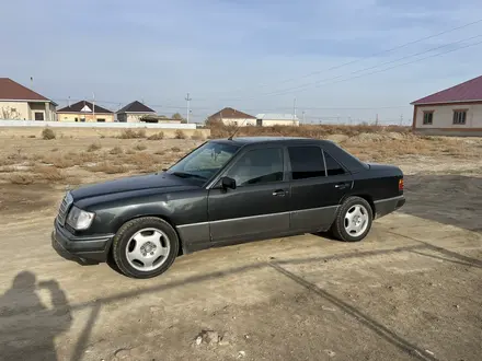 Mercedes-Benz E 230 1989 года за 1 300 000 тг. в Кызылорда – фото 2