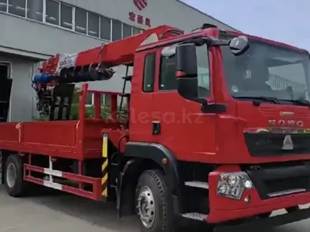 Howo  Манипулятор 4х2, 10т шасси, 6.3т КМУ, шнек 2026 года за 35 000 000 тг. в Атырау – фото 3