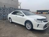 Toyota Camry 2015 года за 12 500 000 тг. в Шымкент – фото 3