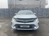 Toyota Camry 2015 года за 12 500 000 тг. в Шымкент