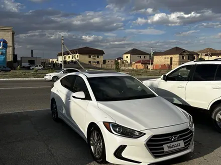 Hyundai Elantra 2016 года за 6 200 000 тг. в Актау