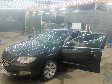Skoda Superb 2012 года за 3 550 000 тг. в Алматы