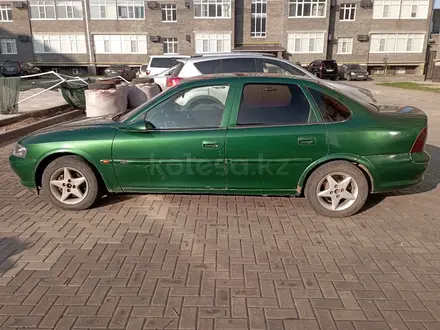 Opel Vectra 1996 года за 1 100 000 тг. в Актобе – фото 3