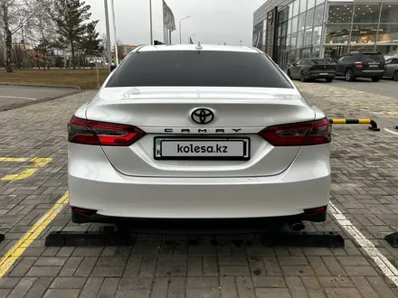 Toyota Camry 2018 года за 11 950 000 тг. в Кокшетау – фото 4