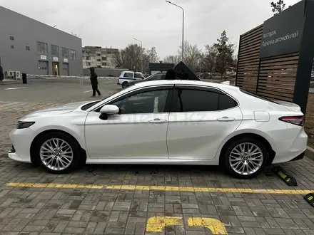 Toyota Camry 2018 года за 11 950 000 тг. в Кокшетау