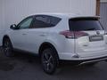 Toyota RAV4 2017 года за 10 600 000 тг. в Караганда – фото 3