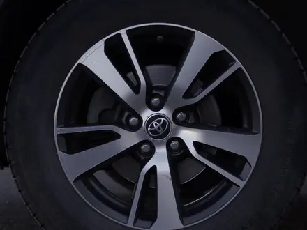 Toyota RAV4 2017 года за 10 600 000 тг. в Караганда – фото 7