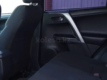 Toyota RAV4 2017 года за 10 600 000 тг. в Караганда – фото 9