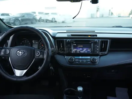 Toyota RAV4 2017 года за 10 600 000 тг. в Караганда – фото 12