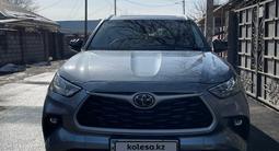 Toyota Highlander 2021 года за 25 999 168 тг. в Алматы