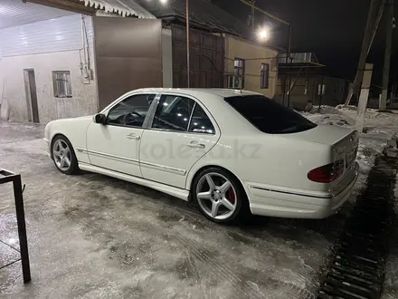 Mercedes-Benz E 55 AMG 2002 года за 10 500 000 тг. в Шымкент – фото 4