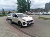 Kia Sportage 2019 года за 9 800 000 тг. в Алматы – фото 3