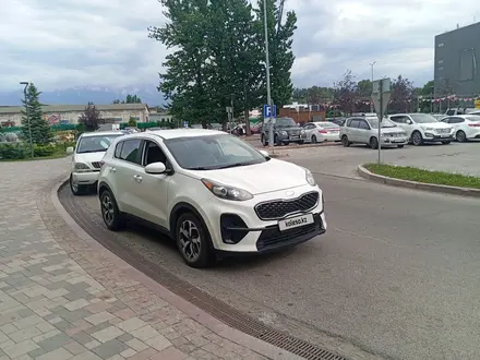 Kia Sportage 2019 года за 9 800 000 тг. в Алматы – фото 3