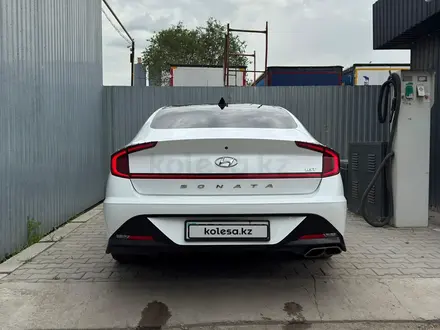 Hyundai Sonata 2020 года за 9 200 000 тг. в Алматы