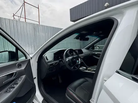Hyundai Sonata 2020 года за 9 200 000 тг. в Алматы – фото 7