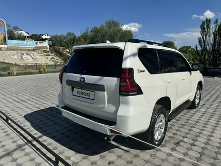 Toyota Land Cruiser Prado 2022 года за 26 750 000 тг. в Алматы – фото 6