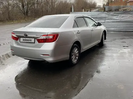 Toyota Camry 2014 года за 9 000 000 тг. в Усть-Каменогорск – фото 2