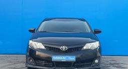 Toyota Camry 2014 годаfor8 750 000 тг. в Алматы – фото 2