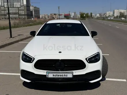Mercedes-Benz E 300 2020 года за 31 000 000 тг. в Астана – фото 19