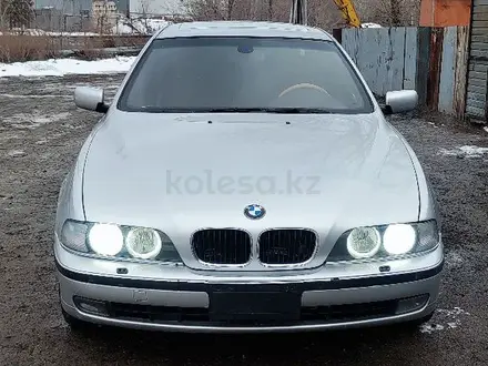 BMW 528 1998 года за 5 500 000 тг. в Астана – фото 2
