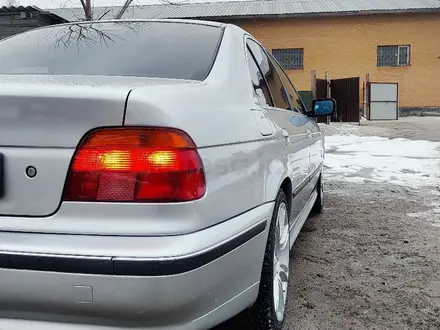 BMW 528 1998 года за 5 500 000 тг. в Астана – фото 9