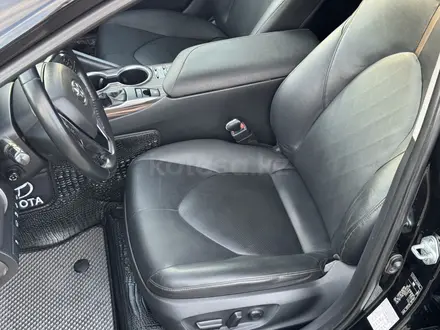 Toyota Camry 2019 года за 13 300 000 тг. в Усть-Каменогорск – фото 22