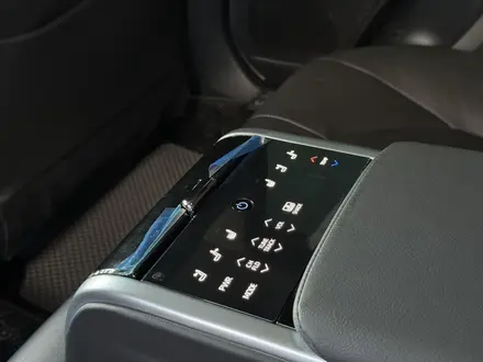 Toyota Camry 2019 года за 13 300 000 тг. в Усть-Каменогорск – фото 30