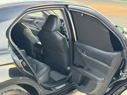 Toyota Camry 2019 года за 13 300 000 тг. в Усть-Каменогорск – фото 31
