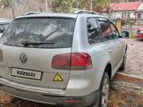 Volkswagen Touareg 2003 годаүшін4 300 000 тг. в Рудный – фото 4