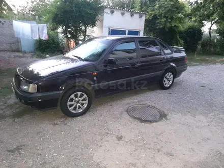 Volkswagen Passat 1991 года за 1 600 000 тг. в Шымкент – фото 2