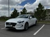 Hyundai Sonata 2022 года за 11 400 000 тг. в Астана