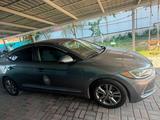 Hyundai Elantra 2018 года за 6 500 042 тг. в Боралдай – фото 4
