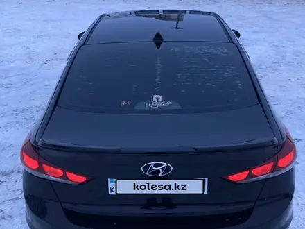 Hyundai Elantra 2018 года за 7 888 888 тг. в Кокшетау