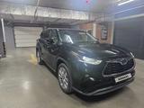 Toyota Highlander 2023 года за 26 700 000 тг. в Караганда – фото 3