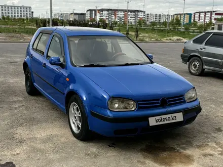 Volkswagen Golf 1997 года за 1 400 000 тг. в Тараз – фото 3