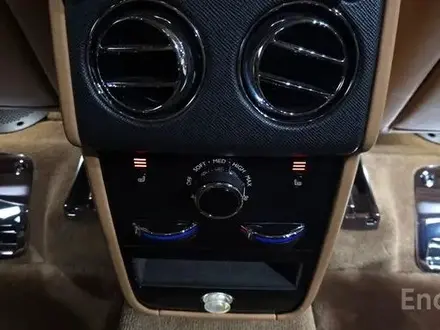 Rolls-Royce Cullinan 2023 года за 167 000 000 тг. в Алматы – фото 21