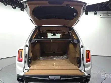 Rolls-Royce Cullinan 2023 года за 167 000 000 тг. в Алматы – фото 7