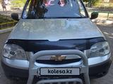 Chevrolet Niva 2013 годаfor2 600 000 тг. в Семей – фото 5