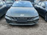 Hyundai Elantra 2024 годаfor6 730 000 тг. в Бишкек – фото 2