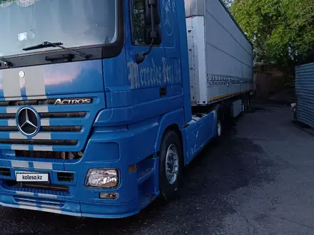 Mercedes-Benz  Actros 2004 года за 13 500 000 тг. в Экибастуз – фото 3