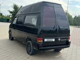 Volkswagen Caravelle 1995 годаfor2 950 000 тг. в Караганда – фото 2