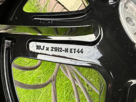 Оригинальные диски R21 AMG на Mercedes GLS (кузов 167) Мерседес за 1 050 000 тг. в Алматы – фото 10