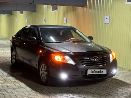 Toyota Camry 2006 года за 6 000 000 тг. в Семей – фото 2