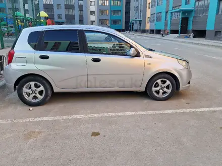 Chevrolet Aveo 2009 года за 2 200 000 тг. в Актау – фото 2