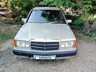 Mercedes-Benz 190